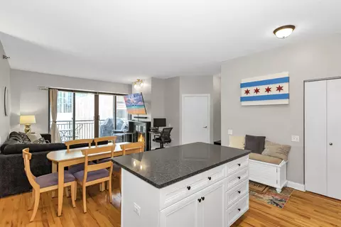 Kitchen - 41 E 8th St #802, Chicago, IL 60605 photo 1 of 5