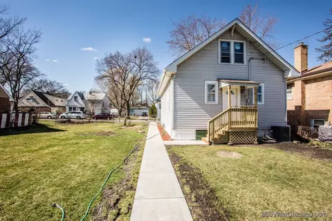 Exterior - 4141 Konrad Ave, Lyons, IL 60534 photo 3 of 11