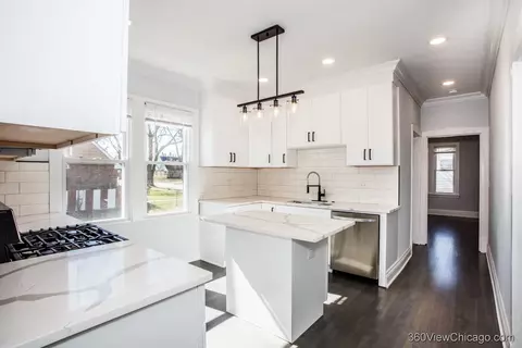 Kitchen - 4141 Konrad Ave, Lyons, IL 60534 photo 1 of 7