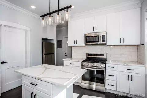 Kitchen - 4141 Konrad Ave, Lyons, IL 60534 photo 3 of 7