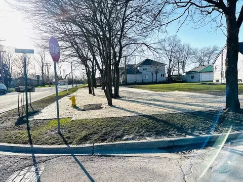 9860 W 56 St, Countryside, IL 60525
