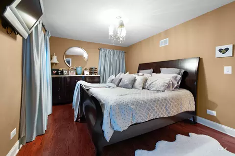 Bedroom - 1216 W Sable Dr, Addison, IL 60101 photo 4 of 4