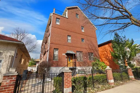 1139 S Oak Park Ave #C, Oak Park, IL 60304