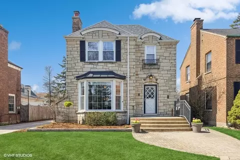 5646 N Kenneth Ave, Chicago, IL 60646
