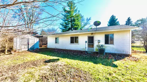 Exterior - 938 Bryn Mawr Ave, Bartlett, IL 60103 photo 6 of 7