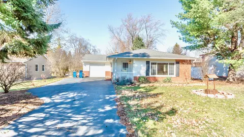 Exterior - 938 Bryn Mawr Ave, Bartlett, IL 60103 photo 4 of 7