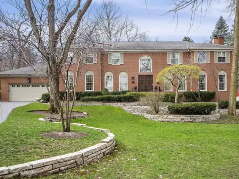 850 N Washington St, Hinsdale, IL 60521