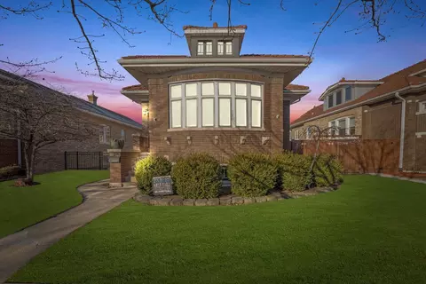 1842 Cuyler Ave, Berwyn, IL 60402