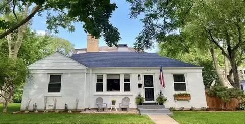1333 Dewey Ave, Evanston, IL 60201