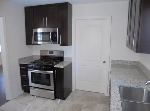 1333 Dewey Ave, Evanston, IL 60201 photo 8