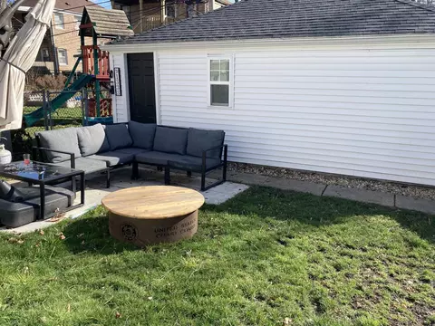1333 Dewey Ave, Evanston, IL 60201 photo 20