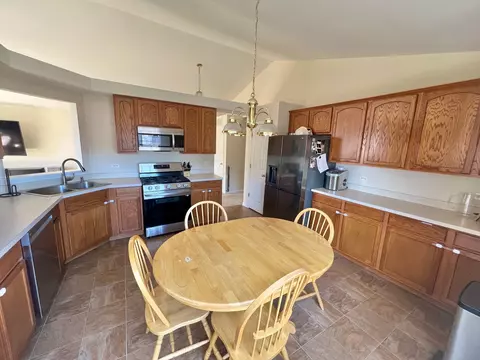 308 Whitaker Trl #308, Mchenry, IL 60050 photo 4