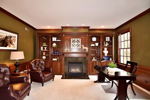Living - 31 W121 Grove Pl, Wayne, IL 60184 photo 1 of 6
