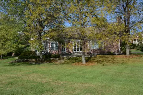 Other - 31 W121 Grove Pl, Wayne, IL 60184 photo 5 of 7