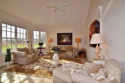 Living - 31 W121 Grove Pl, Wayne, IL 60184 photo 4 of 6