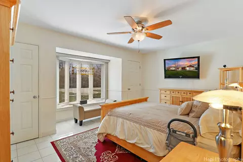 1520 Hassell Rd, Hoffman Estates, IL 60169 photo 24