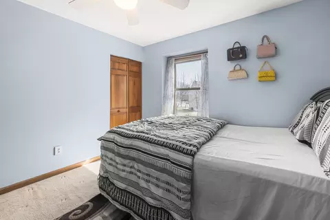 Bedroom - 965 Westgate Dr, Aurora, IL 60506 photo 1 of 9