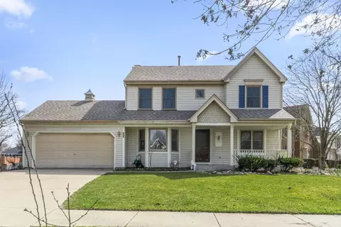 965 Westgate Dr, Aurora, IL 60506