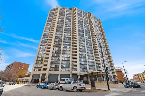 3930 N Pine Grove Ave #406, Chicago, IL 60613