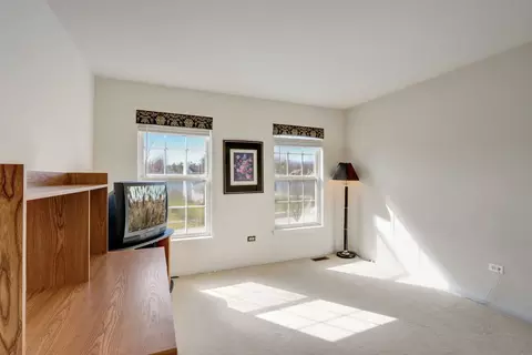333 Deerpath Ct, Wauconda, IL 60084 photo 24