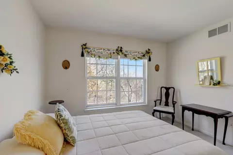 333 Deerpath Ct, Wauconda, IL 60084 photo 28