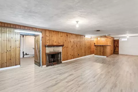 Other - 402 S James St, Champaign, IL 61821 photo 3 of 10