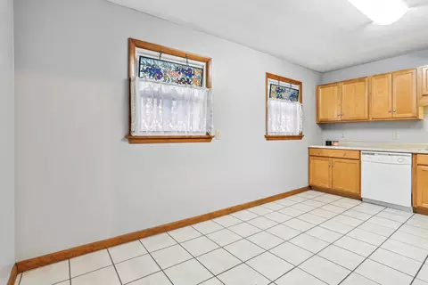Kitchen - 402 S James St, Champaign, IL 61821 photo 3 of 3