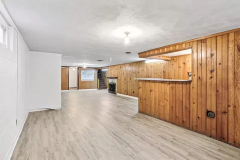 Living - 402 S James St, Champaign, IL 61821 photo 5 of 5