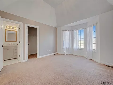 Bedroom - 40 W655 Quiet Ter, Elgin, IL 60124 photo 2 of 2