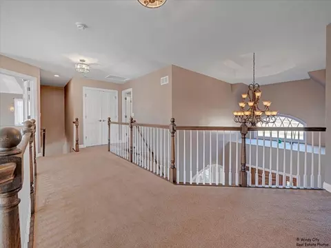 Entry Way - 40 W655 Quiet Ter, Elgin, IL 60124 photo 4 of 5