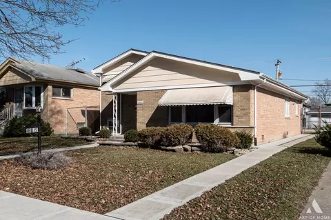16015 Marshfield Ave, Harvey, IL 60426