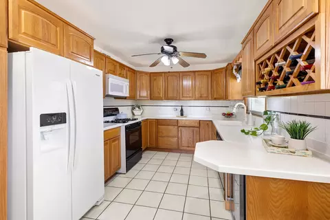 4002 Fern Ave, Lyons, IL 60534 photo 10