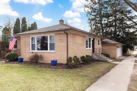 4002 Fern Ave, Lyons, IL 60534 photo 2