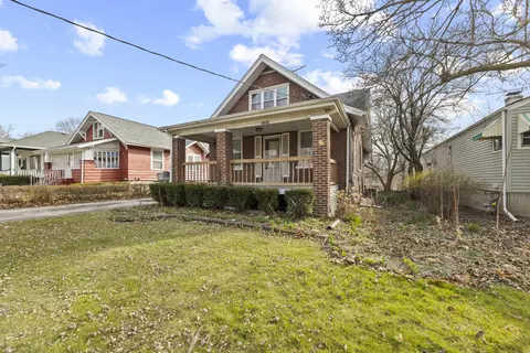 1233 Scott Ave, Chicago Heights, IL 60411
