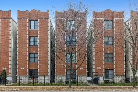 2329 W Harrison St #1, Chicago, IL 60612