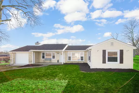 Exterior - 2414 Waldron Rd, Kankakee, IL 60901 photo 2 of 6