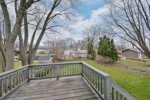 Exterior - 1208 Coolidge Ave, Wheaton, IL 60189 photo 3 of 5