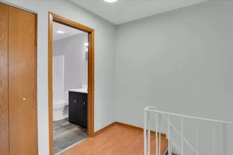 Entry Way - 317 Peppertree Ln, Aurora, IL 60504 photo 2 of 2