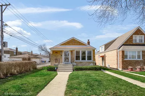 8246 S Fairfield Ave, Chicago, IL 60652