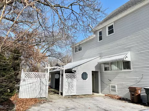 Exterior - 1316 175th St, East Hazel Crest, IL 60429 photo 2 of 8
