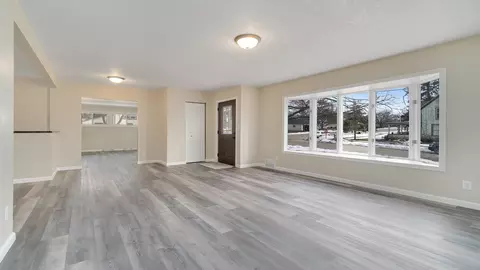 Living - 302 W Front St, Mount Morris, IL 61054 photo 1 of 4