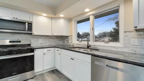 Kitchen - 302 W Front St, Mount Morris, IL 61054 photo 3 of 4