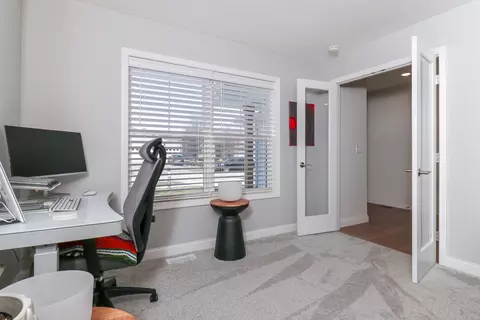 Bedroom - 1719 Eide Rd, Bloomington, IL 61704 photo 1 of 4
