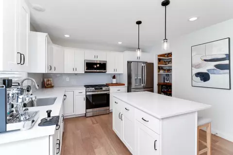 Kitchen - 1719 Eide Rd, Bloomington, IL 61704 photo 1 of 4