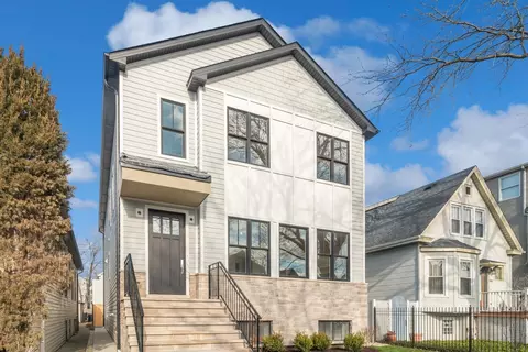 2452 W Cuyler Ave, Chicago, IL 60618