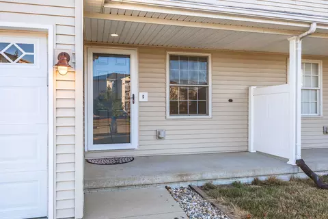 Exterior - 3410 Cornelius Dr, Bloomington, IL 61704 photo 4 of 10