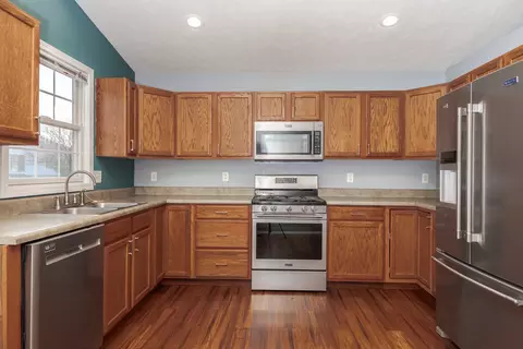 Kitchen - 3410 Cornelius Dr, Bloomington, IL 61704 photo 3 of 3