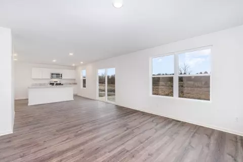Living - 616 Ensign Pl, Hebron, IN 46341 photo 1 of 2
