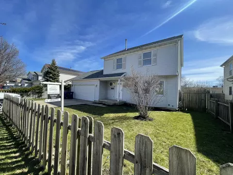 665 S Mcalister Ave, Waukegan, IL 60085