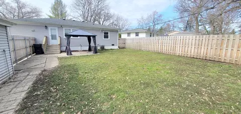 1916 Flower St, Mchenry, IL 60050 photo 15